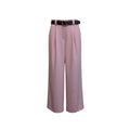 Traje rosa pálido