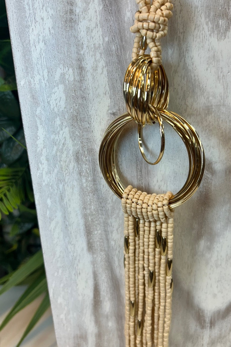 Collar con Borla y Aros Dorado