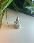 Anillo Orgánico "Selene" con Piedra Luna - Diseño Escultórico
