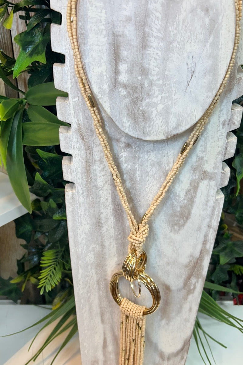 Collar con Borla y Aros Dorado
