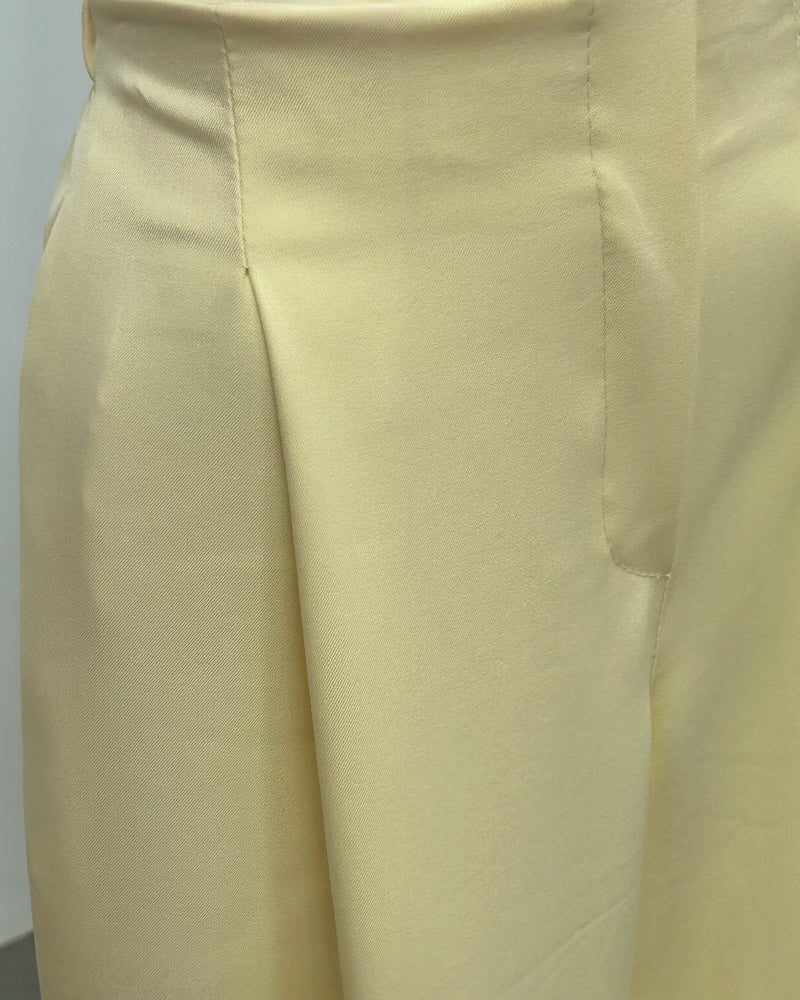 Pantalón Sastre Vainilla con Puño Fruncido